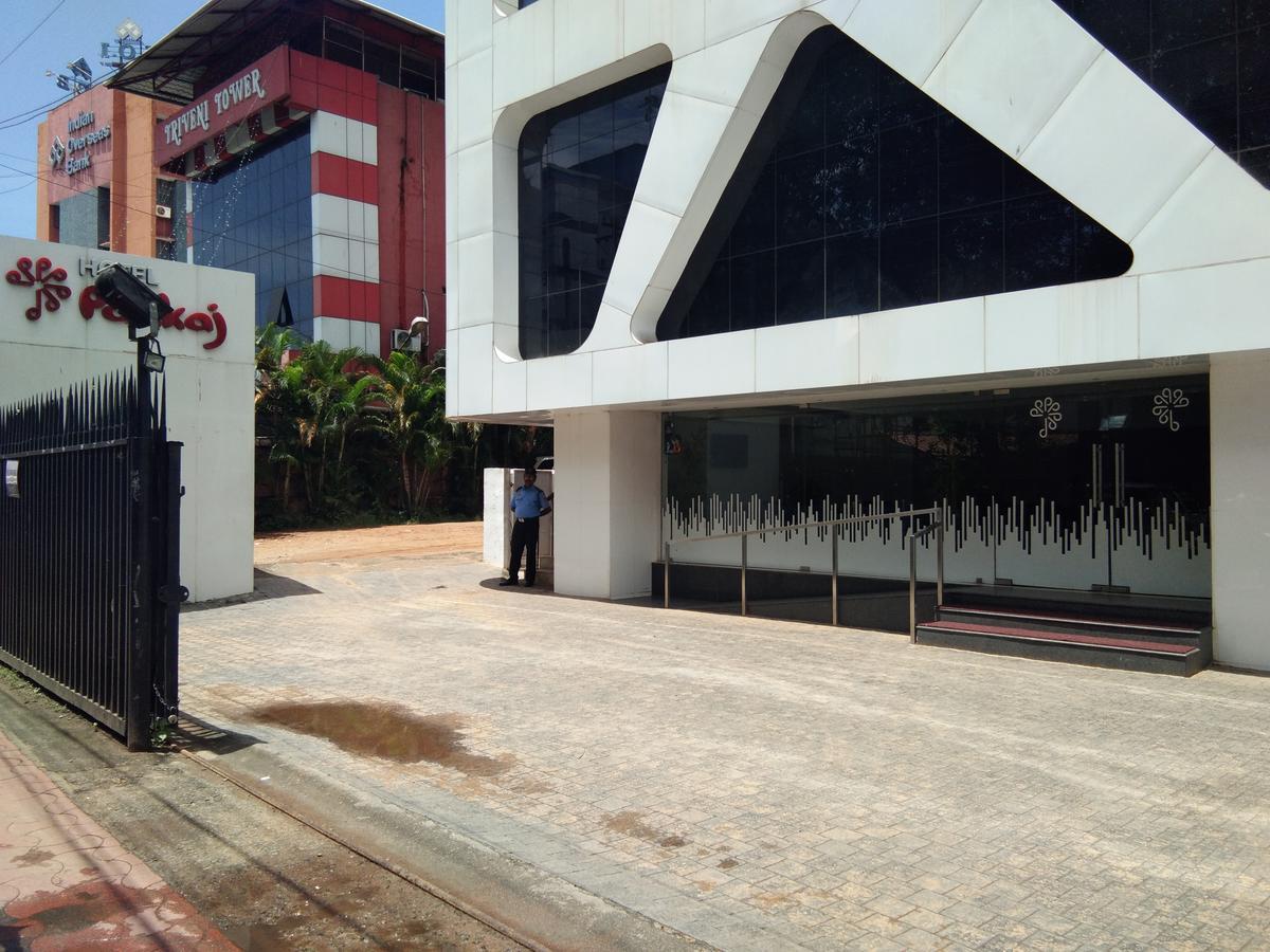 Hotel Pankaj Thiruvananthapuram Exterior foto
